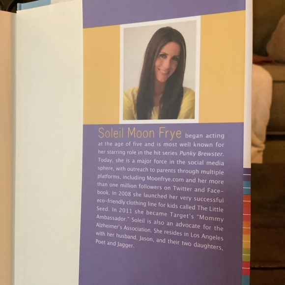 Soleil Moon Frye Happy Chaos Hardcover Book - Picture 4 of 4